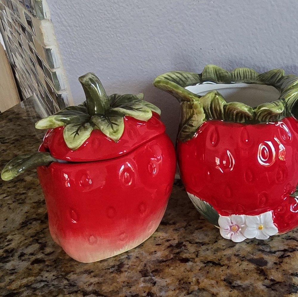 Strawberry Ceramic Sugar and Creamer Set